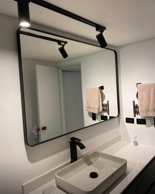 Trabajo de Espejos Decorativos Envigado